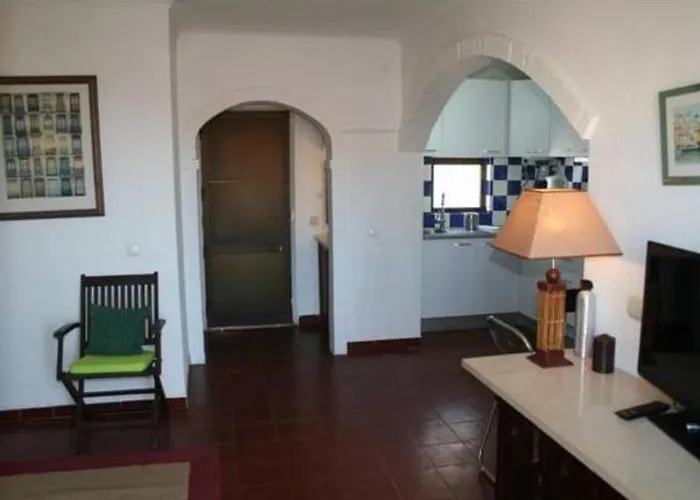 아파트 Casa Located Above Beach! *