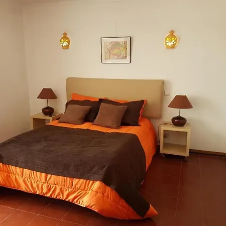 Apartment Casa Located Above Carvoeiro Beach!